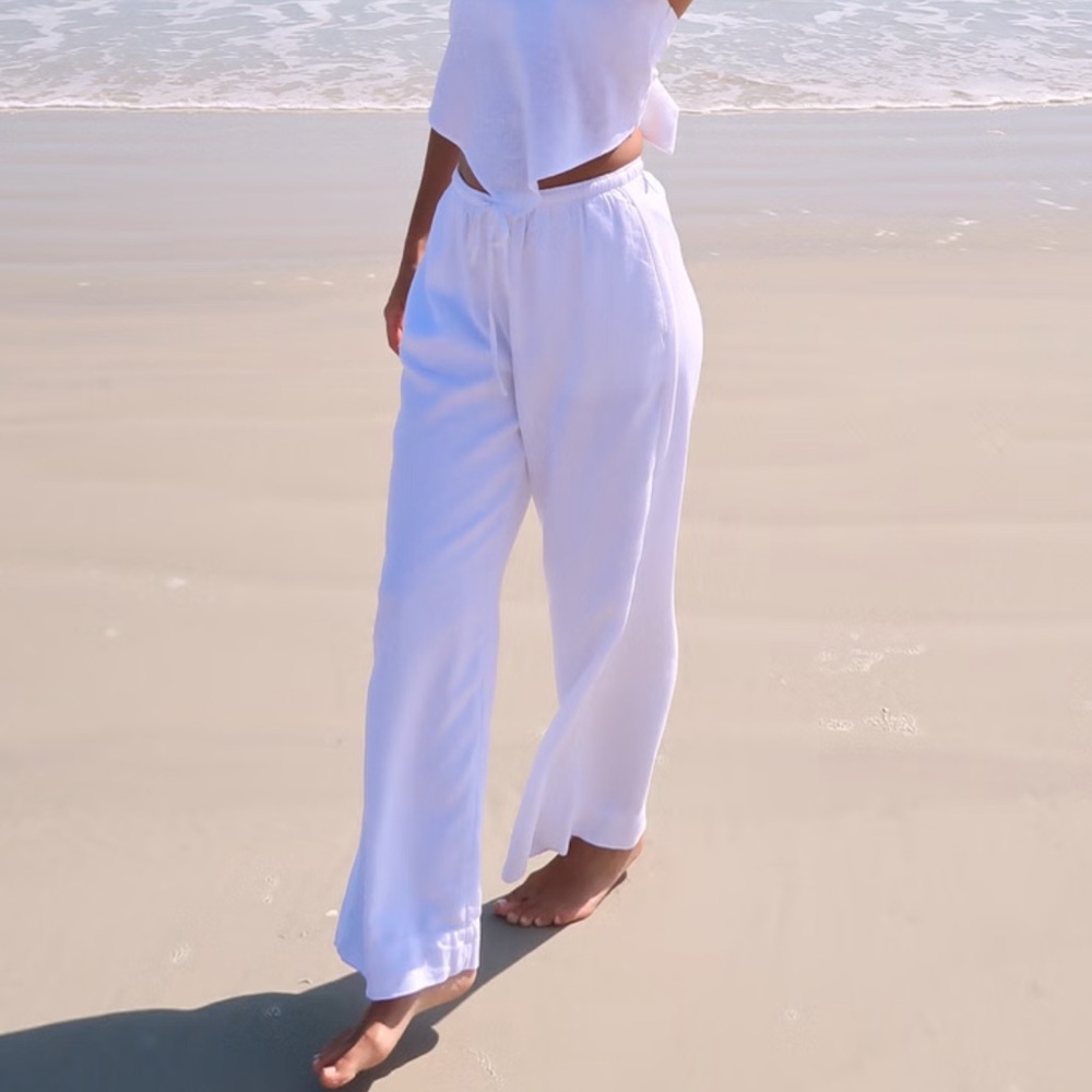 Abercrombie & Fitch White Linen Pants (Size M Tall)